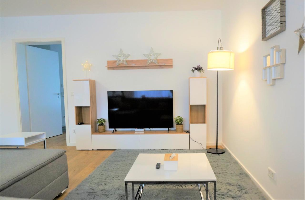 Mein Apartment, Stars Mit Balkon Und Klima Fuer Bis Zu 4 Personen Frankenthal  Buitenkant foto