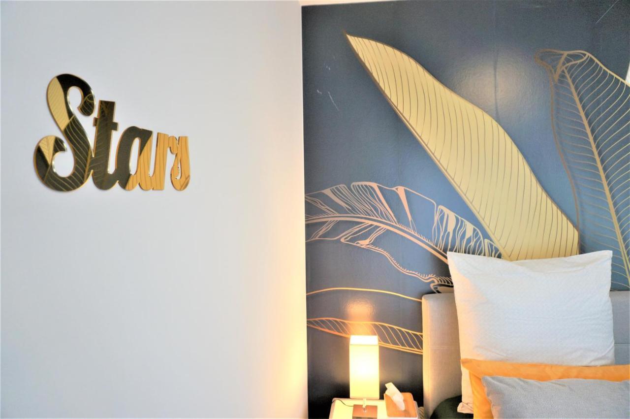Mein Apartment, Stars Mit Balkon Und Klima Fuer Bis Zu 4 Personen Frankenthal  Buitenkant foto